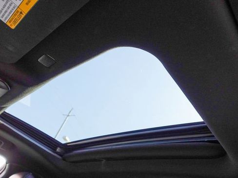 Certified 2021 Toyota Highlander XSE image 30