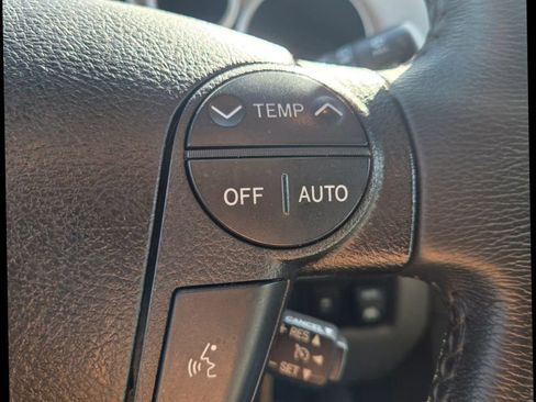 Used 2008 Toyota Sequoia Limited image 24