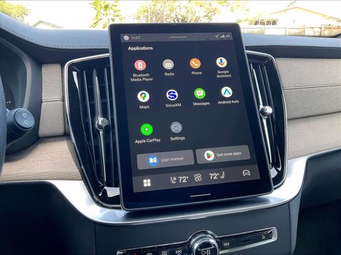 New 2026 Volvo XC90 T8 Plus w/ Protection Package Premier image 21