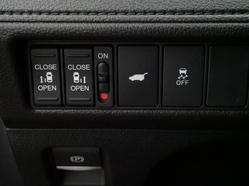 Certified 2026 Honda Odyssey EX-L image 26