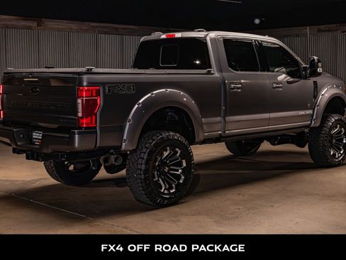 Used 2022 Ford F250 Lariat w/ Black Appearance Package AWD/4WD image 9