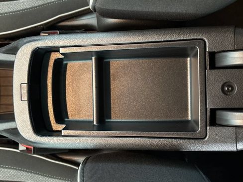 Used 2025 Chevrolet TrailBlazer LT FWD image 37