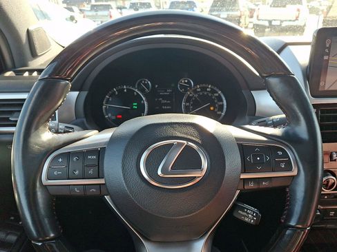 Used 2022 Lexus GX 460 Luxury image 19