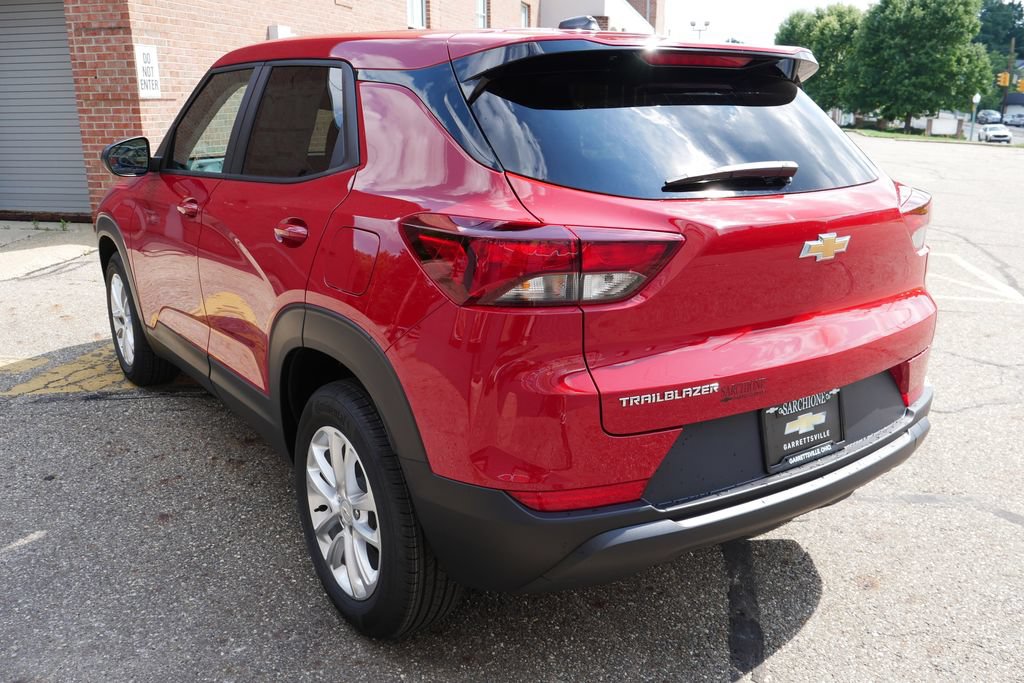 New 2026 Chevrolet TrailBlazer LS w/ LS Convenience Package FWD image 5