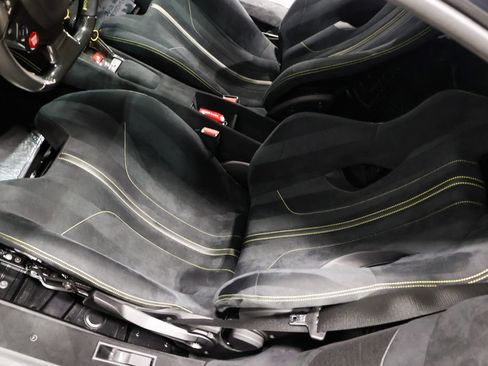 Used 2020 Ferrari 488 Pista image 60