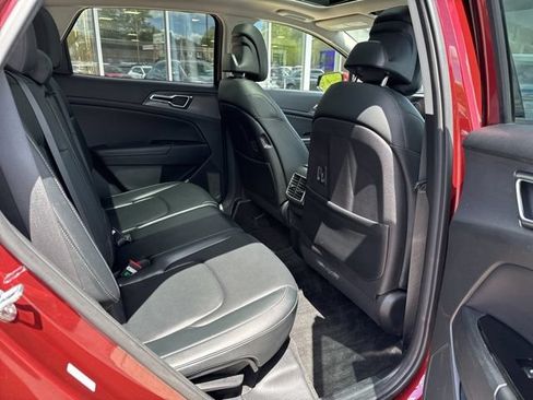 Used 2023 Kia Sportage SX AWD/4WD image 25