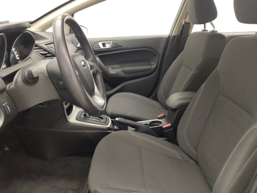 Used 2016 Ford Fiesta SE FWD image 17