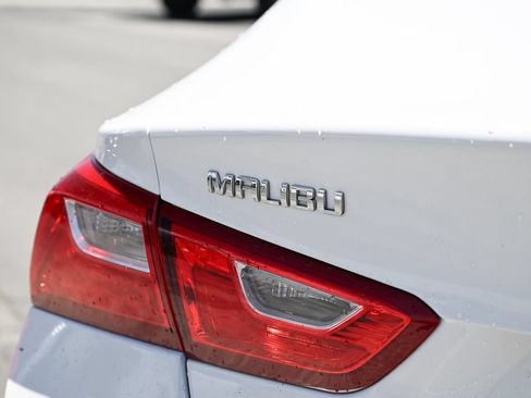 Used 2023 Chevrolet Malibu LT FWD image 14