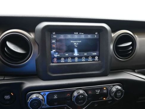 Used 2019 Jeep Wrangler Sport AWD/4WD image 44