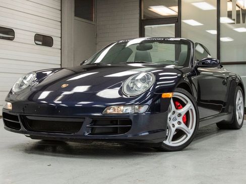 Used 2006 Porsche 911 Carrera S image 2