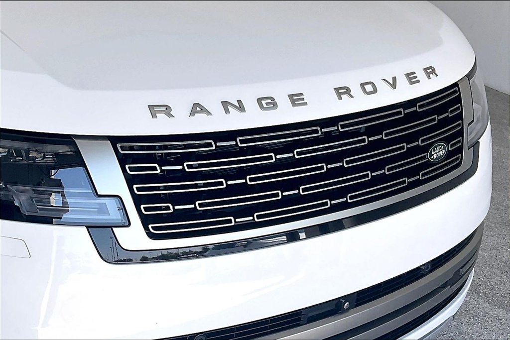Used 2024 Land Rover Range Rover Autobiography AWD/4WD image 36