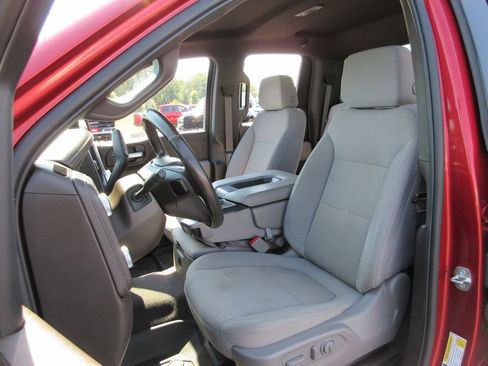 Used 2021 GMC Sierra 1500 SLE w/ X31 Off-Road Package AWD/4WD image 17