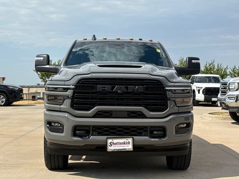 Used 2025 RAM 2500 Laramie w/ Night Edition AWD/4WD image 2