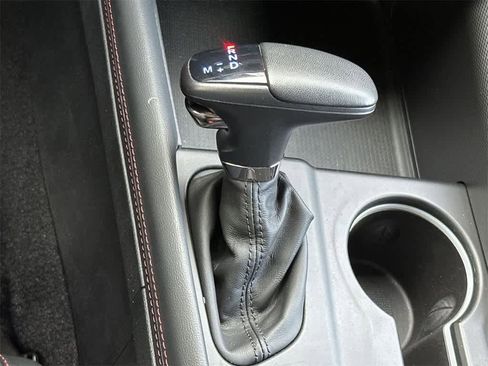 Used 2024 Dodge Durango GT image 21