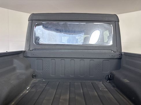 Used 2023 Jeep Gladiator Sport image 22