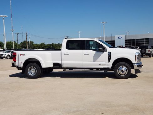 New 2026 Ford F350 Lariat AWD/4WD image 7