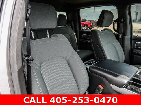 Used 2022 RAM 1500 Big Horn AWD/4WD image 79