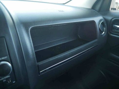 Used 2015 Jeep Patriot Sport w/ Power Value Group image 24