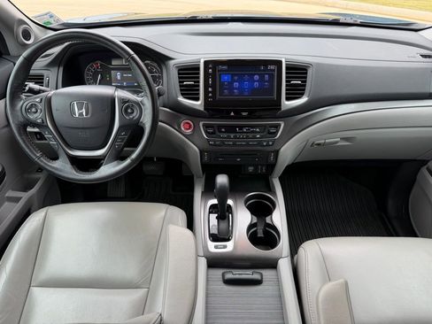 Used 2017 Honda Pilot EX-L image 16