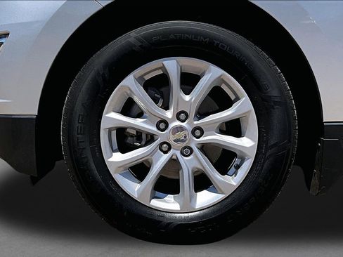 Used 2021 Chevrolet Equinox LS w/ LS Convenience Package FWD image 8