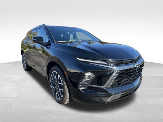 Used 2025 Chevrolet Blazer RS w/ Driver Confidence II Package AWD/4WD image 7