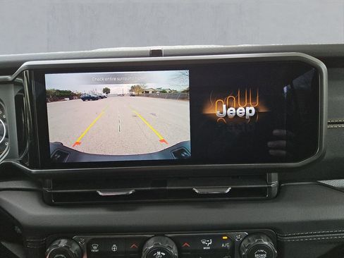 New 2026 Jeep Gladiator Sport image 20