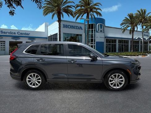 Used 2024 Honda CR-V EX image 9