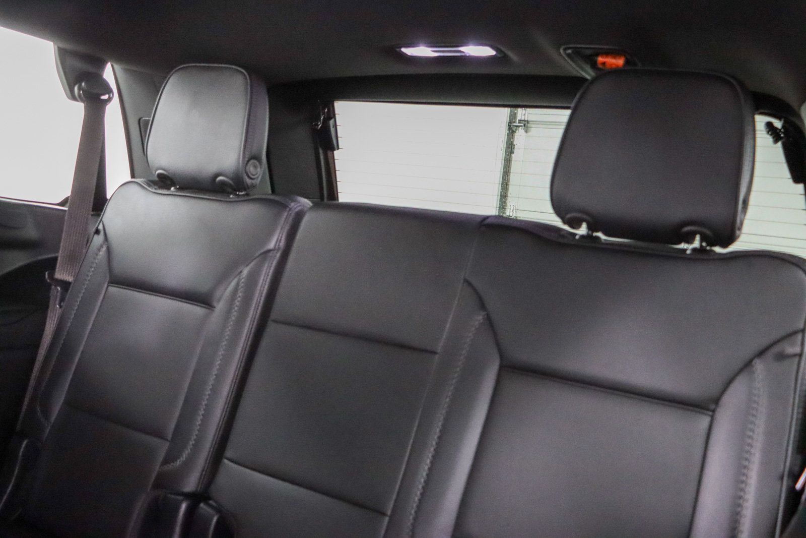 Used 2023 GMC Yukon Denali AWD/4WD image 29