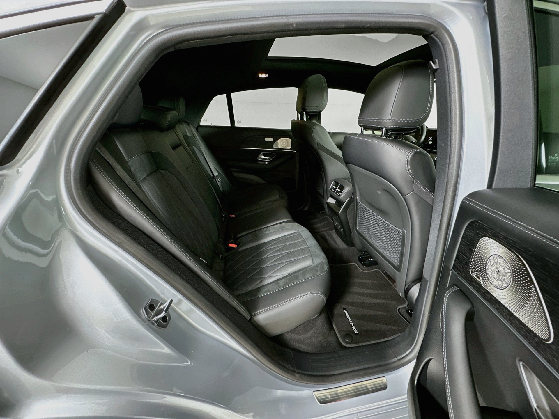 Certified 2025 Mercedes-Benz GLE 53 AMG 4MATIC Coupe image 31