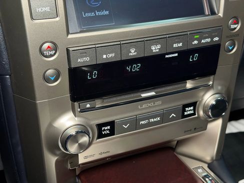 Used 2014 Lexus GX 460 w/ Premium Package image 50