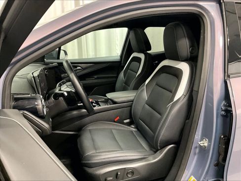 Used 2024 Chevrolet Blazer EV LT image 10