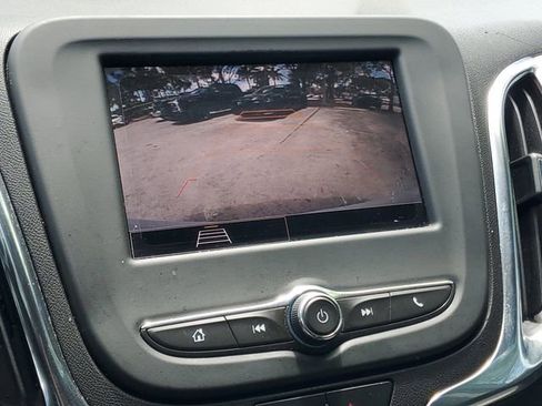 Certified 2024 Chevrolet Equinox LS FWD image 23