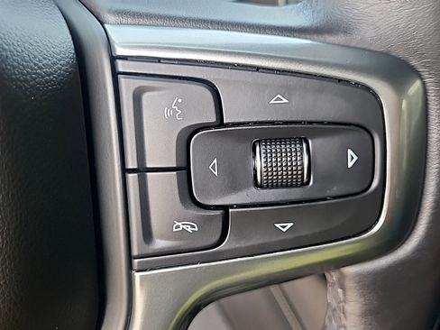 Used 2021 Chevrolet Tahoe Premier AWD/4WD image 21