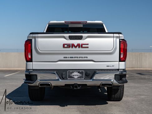 Used 2021 GMC Sierra 1500 SLT w/ SLT Convenience Package image 9