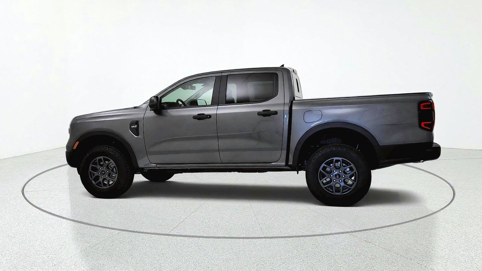 New 2026 Ford Ranger XLT w/ Equipment Group 301A High AWD/4WD image 4