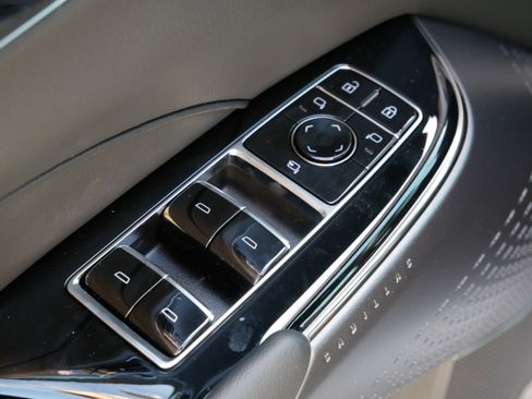 Used 2026 Cadillac Lyriq Luxury w/ LPO, Floor Liner Package image 18