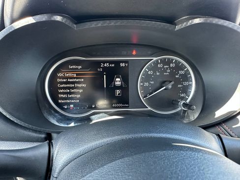 Used 2024 Nissan Versa SR FWD image 25