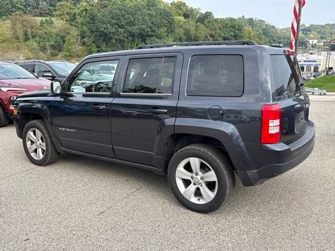 Used 2014 Jeep Patriot Latitude w/ Sun/Sound Group AWD/4WD image 3