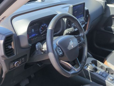 Used 2022 Ford Bronco Sport Outer Banks w/ Tech Package image 10