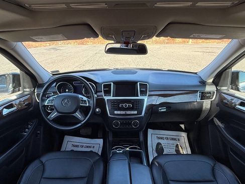 Used 2014 Mercedes-Benz ML 350 4MATIC w/ Premium 1 Package image 14