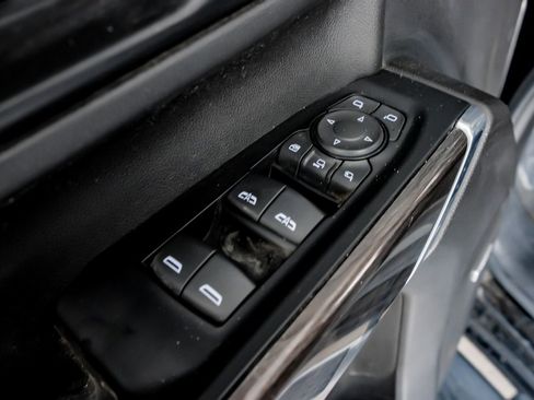 Used 2020 Chevrolet Silverado 2500 LTZ w/ LTZ Texas Edition image 41