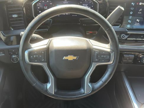 Used 2024 Chevrolet Silverado 2500 LT w/ All Star Edition AWD/4WD image 4