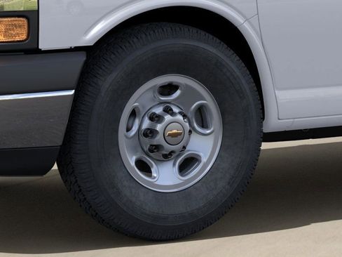 New 2024 Chevrolet Express 2500 w/ Communications Package image 9