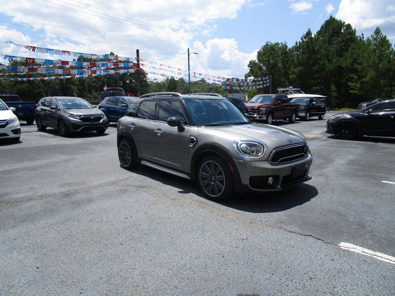Used 2019 MINI Cooper Countryman S w/ Premium Package FWD image 5