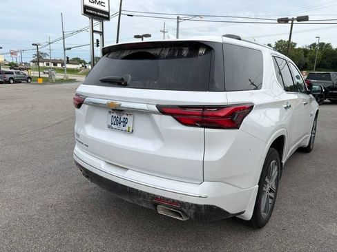 Used 2023 Chevrolet Traverse High Country w/ LPO, Floor Liner Package AWD/4WD image 21