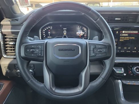 Used 2025 GMC Sierra 1500 Denali Ultimate image 19