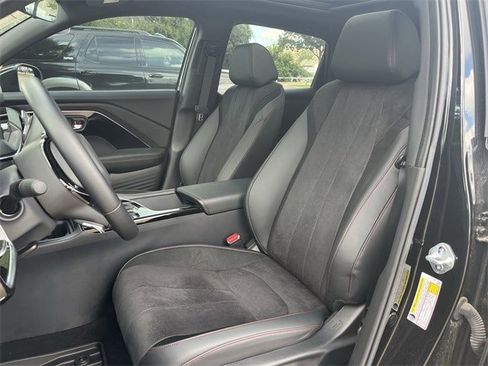 Certified 2025 Acura ADX A-Spec image 28