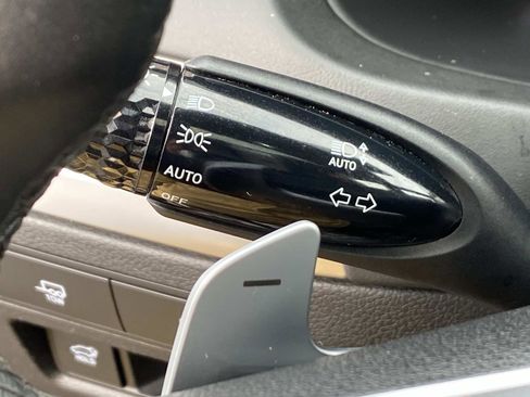 Used 2024 Hyundai Palisade Calligraphy image 24