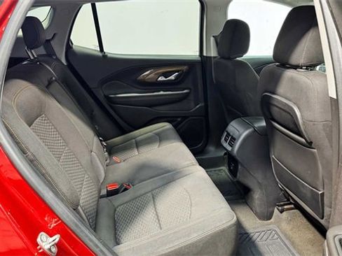 Used 2018 GMC Terrain SLE image 13