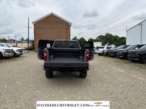 Used 2025 Chevrolet Silverado 2500 Custom w/ Custom Value Package AWD/4WD image 29